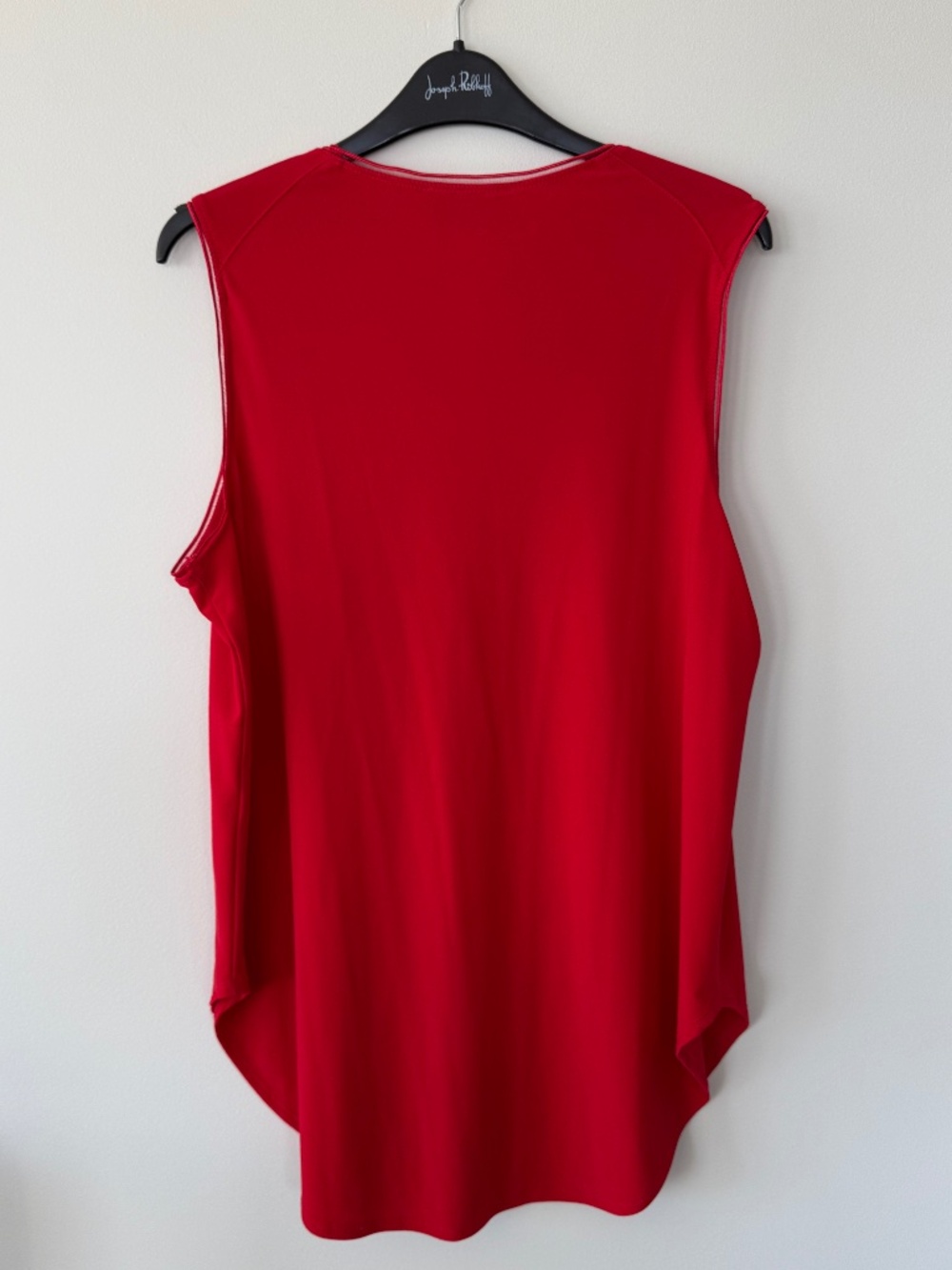 Joseph Ribkoff Lipstick (Radiant)Red Sleeveless Shell Top Size 14 Made in Canada - Picture 2 of 5